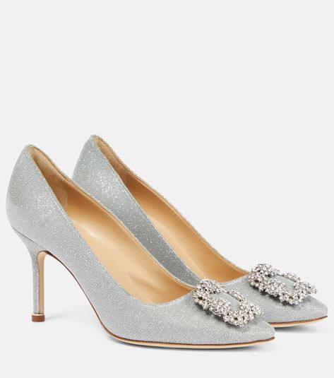 Manolo Blahnik Maysale, Spring Sunglasses, Manolo Blahnik Pumps, Manolo Blahnik Hangisi, Expensive Shoes, Velvet Pumps, Glitter Pumps, Crystal Heels, Bag Women Fashion