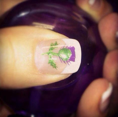 Nothing says Scotland like the image of a thistle - in this case painted beautifully onto a nail! Scottish Tattoo, New Years Nail Art, Holiday Nail Designs, Plaid Nails, Celtic Designs, Gorgeous Nails, Holiday Nails, You Are Beautiful, Curly Hair Styles Naturally