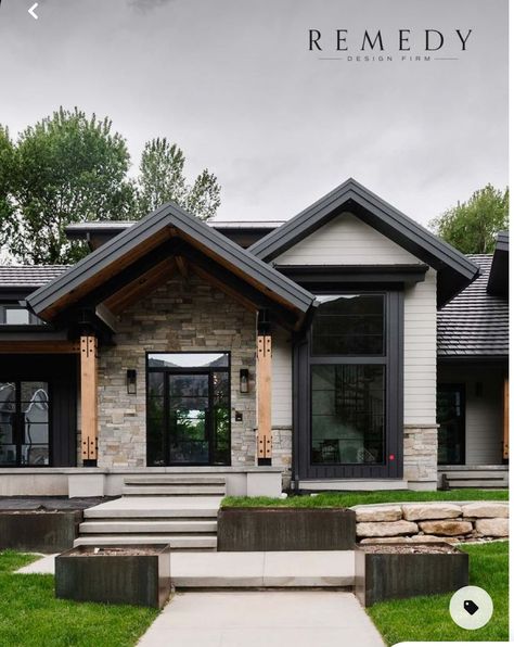 Bungalow Addition Ideas, Dark Modern Farmhouse Exterior, Rustic Exterior House Colors, Stone Siding Exterior, Stone Exterior Houses, Ranch House Exterior, Lake Houses Exterior, Exterior House Remodel, Rustic Exterior