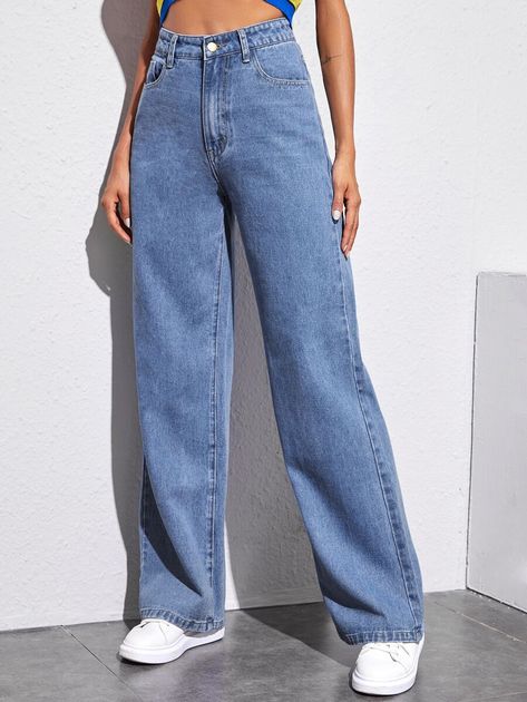 Outfit Tomboy, Celana Jogger Wanita, High Waisted Jeans Outfit, Wide Leg Jeans Outfit, Look Retro, Baggy Clothes, Shein Outfits, Denim Pants Women, Jeans Outfit