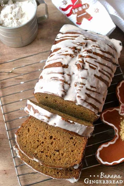 Banana Gingerbread, Gingerbread Banana Bread, Pound Cake French Toast, Lemon Tree Dwelling, Banana Bread Loaf, Bisquick Recipes, Gingerbread Recipe, Quick Bread Recipes, Sweet Roll