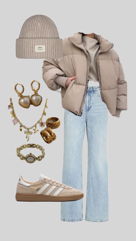 Beige jacket with beanie and adidas gazelle shoes light blue denim jeans golden jewelry 🫐 Cute Outfits With Adidas Shoes, Adidas Gazelle Outfit, Shoes Light Blue, Adidas Gazelle Shoes, Denim Aesthetic, Adidas Gold, Gazelle Shoes, Light Blue Denim Jeans, Beige Outfit