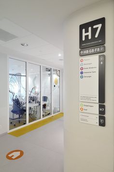 interior hospital signs - Google Search Hospital Wayfinding, Hospital Signage, Creative Office Design, Hospital Signs, Signage And Wayfinding, Wayfinding Signs, Directional Signage, Navigation Design, Way Finding