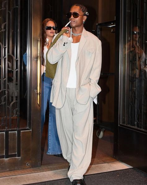 Rocky Outfits, Bottega Veneta Outfit, Rihanna And Asap Rocky, Rihanna And Asap, Asap Rocky Outfits, Graduation Suit, Asap Rocky Fashion, Husband Fashion, Kanye West Outfits