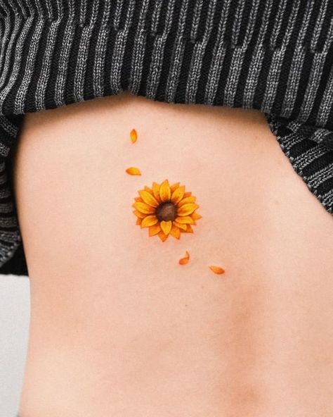 Tattoos Around Moles, Sunflower Tattoo Neck, Tattoo Around Mole, Mole Tattoo Ideas, Little Sunflower Tattoo, Painting Tattoo Ideas, Cute Sunflower Tattoo, Girasoles Tattoo, Small Sunflower Tattoo