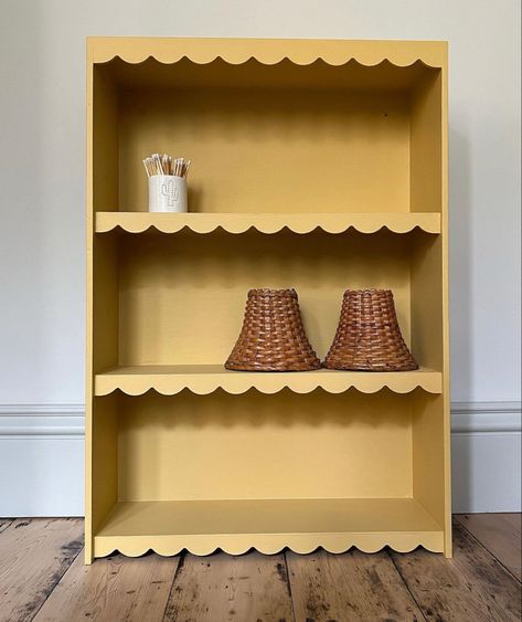 House Shelf Kids, Diy Scalloped Bookshelf, Scallop Bookshelf, Scalloped Bookshelf, Scallop Furniture, Scalloped Furniture, Scalloped Shelves, Painted Nursery Furniture, Scalloped Shelf