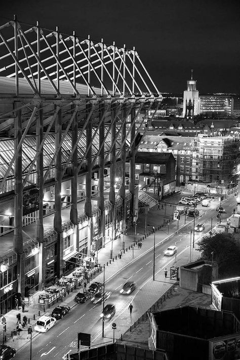 St James Park Newcastle, Oxford United, Newcastle United Fc, St James' Park, East Yorkshire, Classic Football, North East England, Football Stadium, People Of Interest