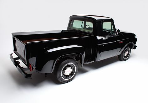 1965 Ford F100 Stepside 1965 Ford F100, Baja Truck, Royce Car, Built Ford Tough, Ford F100, Ford Pickup, Us Cars, Vintage Trucks, Car Ford