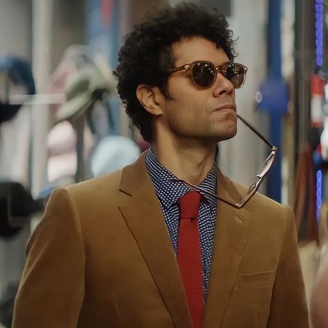 Richard Ayoade, It Crowd, Middle Aged Man, British Comedy, British Tv, British Men, Johnny Depp, Round Sunglass Men, Funny People