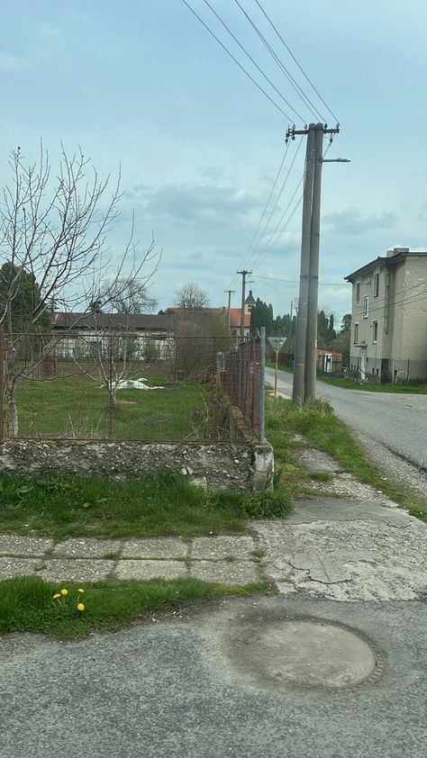 Eastern Europe Countryside, Growing Up Poor Aesthetic, East Europe Aesthetic, Poland Village, Trashcore Aesthetic, Balkan Summer, Polish Aesthetic, Polish Core, Romanticing Life