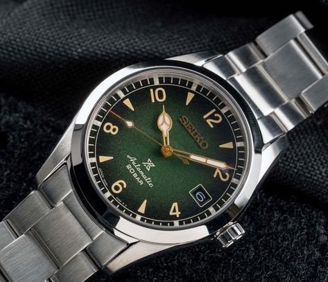 Seiko Alpinist, Seiko Prospex, Wrist Game, Buy Watches, Beauty Inside, Seiko Watches, Mens Accessories Jewelry, Watch Movement, Cool Watches