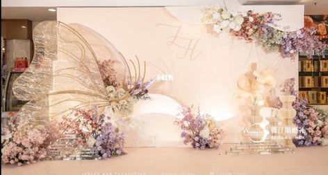 Butterfly Backdrop Wedding, Sangjit Decoration, Dekor Lamaran, Backdrop Butterfly, Wedding Dekorasi, Dekorasi Wedding, Nikah Decor, Chinese Wedding Decor, Photobooth Backdrop