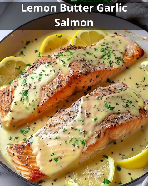 Butter Garlic Salmon, Creamy Lemon Garlic Sauce, Lemon Garlic Sauce, Garlic Butter Salmon, Grandma Cooking, Lemon Salmon, Garlic Salmon, Blueberry Cream Cheese, Lemon Sauce