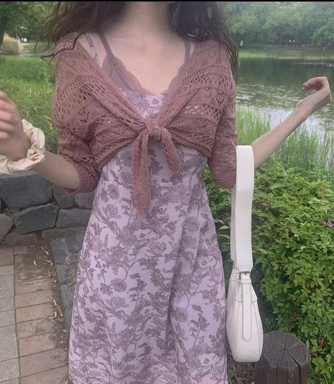 Purple Cottagecore, Cottagecore Outfit, Estilo Hippie, Swaggy Outfits, Looks Vintage, Aesthetic Outfits, Modest Outfits, Look Cool, Pretty Dresses