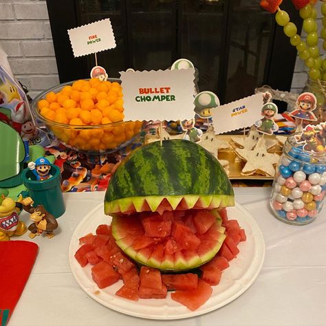 Super Mario 40th Birthday, Mario Watermelon, Bowser Birthday Party Cake, Mario Bros Birthday Cake Ideas, Mario Themed Drinks, Mario Dessert Ideas, Mario Brothers Birthday Party Ideas Decoration, Super Mario Brothers Birthday Cake, Mario Pool Birthday Party