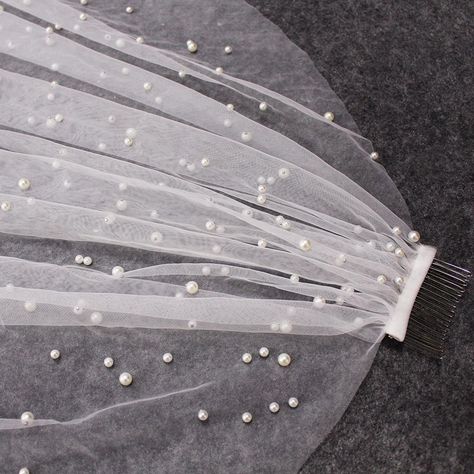 Wedding Veil With Pearls, Beaded Edge Veil, Veil With Pearls, Simple Veil, Wedding Veils Short, Ivory Wedding Veils, Cathedral Bridal Veils, Layered Veil, Cathedral Wedding Veils