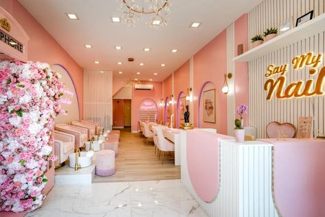 Say My Nail – Studio 58 Pink Nail Salon, Luxury Spa Design, Boutique Nails, Spa Menu, Princess Outfit, Kids Spa, Baby Birthday Decorations, Nail Salon Design, Telephone Booth