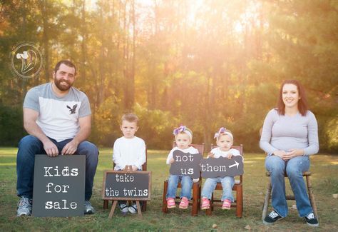 Twin pregnancy announcement *second set of twins!* Twin Baby Announcements, Twin Birth Announcements, Twins Announcement, Pregnancy Announcement Family, Baby Announcement To Husband, Twin Pregnancy Announcement, Unique Baby Announcement, Grandparent Pregnancy Announcement, Baby Announcement Pictures