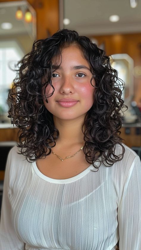 2024’s Trendiest Layered Haircuts and Hairstyles: 25 Looks to Inspire You Lob Curly Hair, Trendy Layered Haircuts, Wavy Layered Hair, Curly Layers, Curly Cuts, Enhance Natural Curls, Latest Hair Trends, Latest Hair, Stylish Haircuts