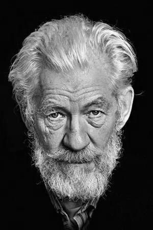 Sir Ian McKellan Old Man Portrait, Birthday Men, Ian Mckellen, Portrait Photography Men, Old Faces, Photographie Portrait Inspiration, I Love Cinema, Celebrity Portraits, Face Expressions