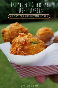 Spicy Hush Puppies Recipe, Jalapeno Cheddar Hush Puppies Recipe, Apricot Dipping Sauce, Friendsgiving Recipes Appetizers, Dipping Sauce Recipes, Hush Puppies Recipe, Hush Puppy, Pastas Recipes, Dip Sauce