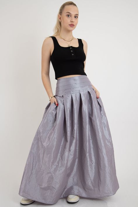 Long taffeta skirt