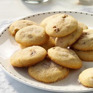 Cinnamon Sugar Cookies Recipe, Icebox Cookies, Cinnamon Sugar Cookies, Butter Pecan Cookies, Classic Cookies Recipes, Dessert Simple, Cinnamon Chips, Sugar Cookie Recipe, Pecan Cookies