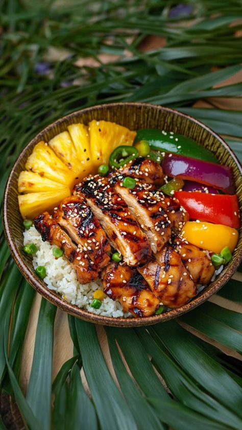 Hawaiian Style Teriyaki Chicken Tropical Meals, Hawaiian Teriyaki Chicken, Hawaiian Luau Food, Plat Healthy, Tropical Dishes, Yummy Healthy Food, Tropical Recipes, Tropical Dinner, Hawaii Recipes