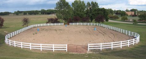 Arena Barrel Racing Arena, Horse Riding Arena, Custom Horse Stalls, Horse Shed, Horse Paddock, Diy Horse Barn, Barn Stalls, Horse Arena, Horse Shelter