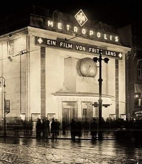 The Weimar Era - Arts of the Weimar Republic | UFA "Metropolis" by Fritz Lang Berlin, Nollendorfplatz, 1930 | Facebook Metropolis 1927, Berlin Photos, Fritz Lang, German Expressionism, Silent Movie, Art Deco Architecture, Alfred Hitchcock, Silent Film, Berlin Germany