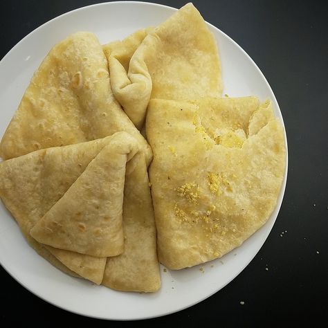 Here’s a step by step video of my Dhal Puri.  Please be sure to subscribe to my channel and enjoy! Roti Recipe Guyanese, Dhal Puri, Guyana Food, Trinidadian Recipes, Mauritian Food, Guyanese Recipes, Trinidad Recipes, Trini Food, Puri Recipes