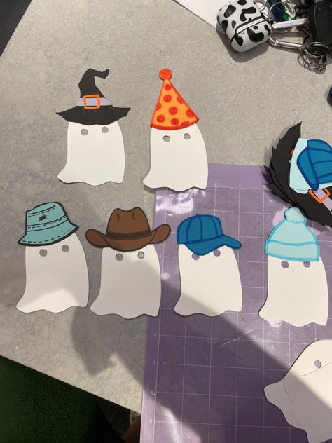 Ghost Door Decs Ra, Ghost Door Decs, Netflix Door Decs, Dorm Room Door Signs Diy, Cute Door Decorations College, Door Decs Dorm, Ra White Board Ideas, Dorm Name Signs Door Decs, Dinosaur Door Decs