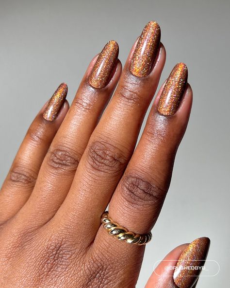 #lightslacquer #nails #fallnails #nailpolish #nailinspo #nailtrends #trendynails #trendynailart #nailart #naildesign #nailcolor #greennails #brownnails #rednails #shimmernails #glitternails #holonails #winternails #wintercollection #winterstyle #fallnails #autumnnails Caramel Swirl Nails, Butterscotch Nails, Caramel Nails, Holo Nail Polish, Bronze Nails, Holo Nails, Velvet Nails, Pink Ombre Nails, Holographic Nail Polish