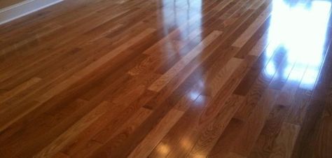 How to clean your hardwood floors. Flooring 2023, Prefinished Hardwood Floors, Prefinished Hardwood, Wooden Floorboards, Oak Hardwood Flooring, Cork Flooring, Solid Wood Flooring, Solid Hardwood Floors, Flooring Materials