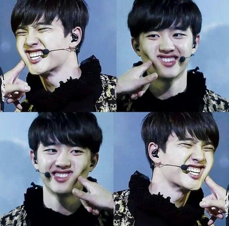 Sehun Cute, Kpop Fandom, K Pop Wallpaper, Doh Kyungsoo, Exo Korean, Exo Kyungsoo, Do Cute, Exo Do, Do Kyung Soo