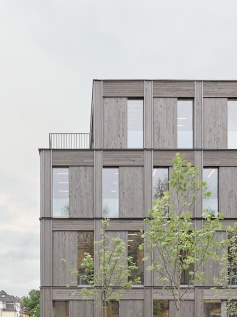 Wood Facade, Multifamily Housing, University Architecture, Wood Architecture, Building Concept, Timber Structure, Timber Construction, Natural Ventilation, Low Tech