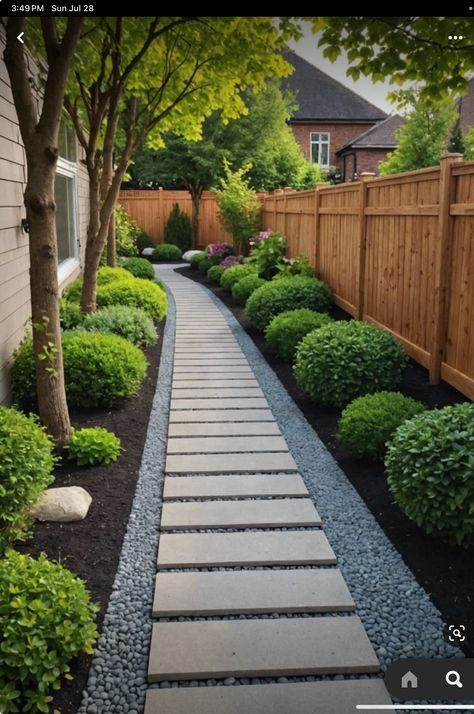 Side Driveway Landscaping Ideas, Garden Stone Walkway, Side House Walkway Landscaping Ideas, Side Yard Pavers Pathways, Front Yard Pathway Landscaping, Modern Garden Path, Limestone Walkway Pathways, Outside Pathway Ideas, Backyard Walkways Ideas Walking Paths