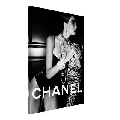 Popular Fashion Trends, Iconic Pictures, Chanel Canvas, Unique Art Prints, Wall Decor Design, Black And White Canvas, Popular Fashion, Blog Instagram, Fashion Poster