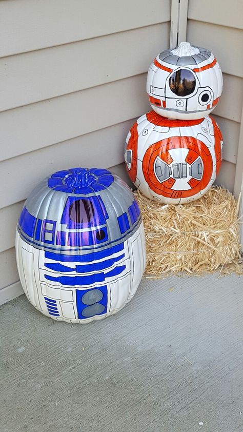 Bb8 Pumpkin Painting, Star Wars Painted Pumpkins, R2d2 Pumpkin Painting, Marvel Pumpkin Painting, Star Wars Pumpkin Painting, R2d2 Pumpkin, Star Wars Trunk Or Treat Ideas, Astronaut Pumpkin, Bb8 Pumpkin