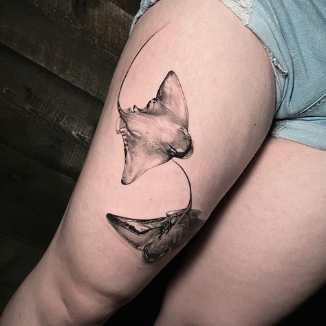 Bat Ray Tattoo, Sting Ray Tattoo, Stingray Tattoos, Stingray Art, Darkside Tattoo, Stingray Tattoo, Ray Tattoo, Los Angeles Tattoo, Stunning Tattoos