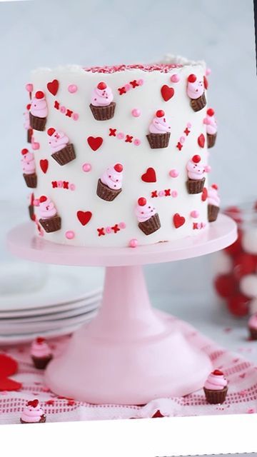 Mandy Merriman - Baking with Blondie on Instagram: "Every sprinkle placement is worth it 😳. Hearts, xoxo, nonpareils, small spheres, small cupcake swirls, half mini Reese’s cups… it all comes together for a fun little festive Valentine’s Day Cake! What do you think… too early for Valentine’s Day or are you READY?! ♥️😂" Baking With Blondie, Valentines Baking, Small Cupcakes, Worth It, Tell Me, Sprinkles, Cake Decorating, Cupcake, Thinking Of You