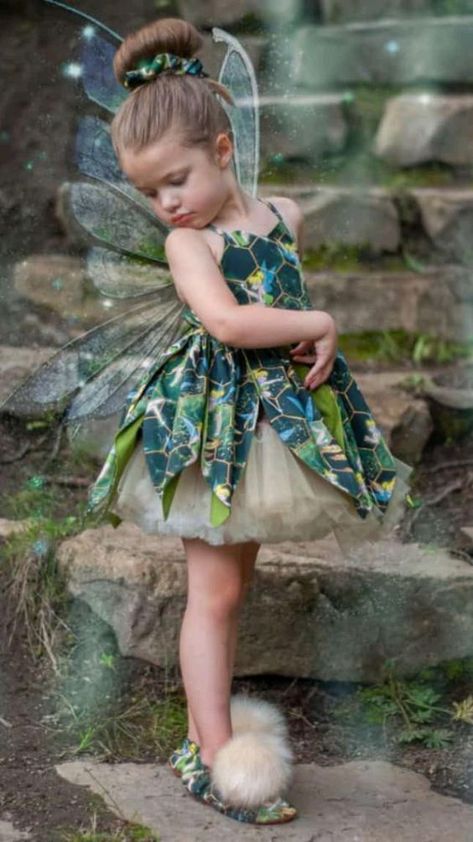 Diy Karneval, Tinkerbell Dress, Tinkerbell Costume, Costume Carnaval, Pixie Skirt, Kids Halloween Costumes, Fairy Birthday, Fairy Costume, Baby Costumes