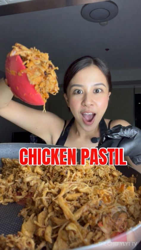 Adobo Flakes, Seasoned Shredded Chicken, Wrap Chicken, Shred Chicken, Garlic And Ginger, Steamed Rice, Cooking Ingredients, Oyster Sauce, Filipino Recipes