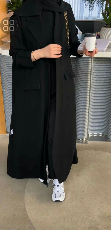 Abaya University, Abaya With Coat, Black Abaya Outfit, Modern Abaya Style, Coat Style Abaya, Abaya Fashion Black, Coat Abaya, Abaya Coat, Work Abaya