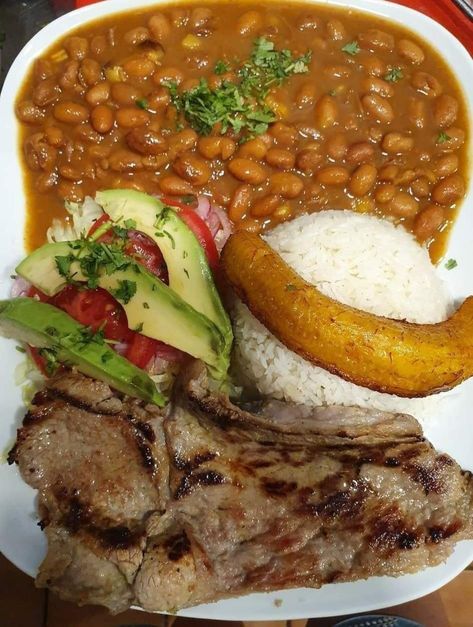 Dominicano Recipes, Mexican Breakfast Recipes, Avocado Salad Recipes, Healthy Lunch Meal Prep, Delicacy Food, Healthy Lifestyle Food, Lunch Recipes Healthy, Delicious Snacks Recipes, Food Recepie