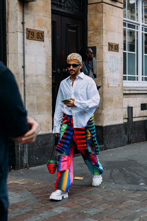 London Mens Fashion, Mens Fashion Week Street Style, London Fashion Week Mens, Genderless Fashion, London Fashion Week Street Style, Men Street Fashion, Dope Outfits For Guys, London Spring, Street Style Edgy