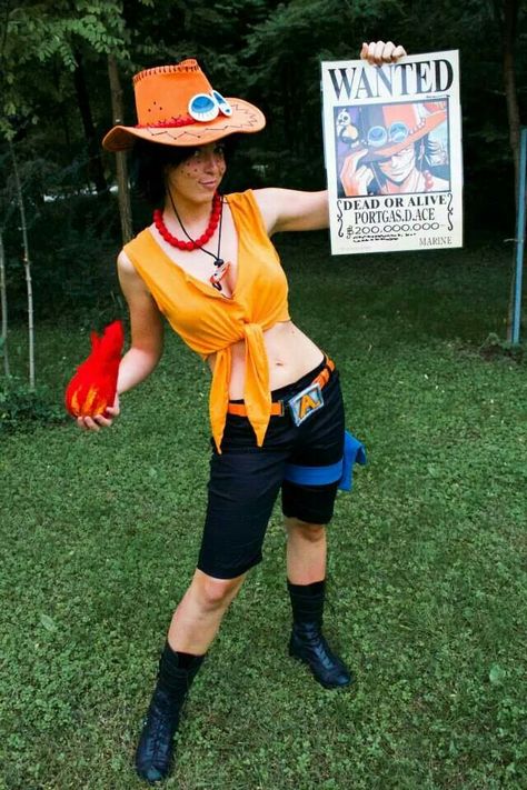 Female Ace One Piece Cosplay, One Piece Costume Halloween, Ace Female Cosplay, One Piece Cosplay Female, One Piece Halloween Costume, Costume Halloween Women, Female Cosplay Ideas, Ace Cosplay, One Piece Costume