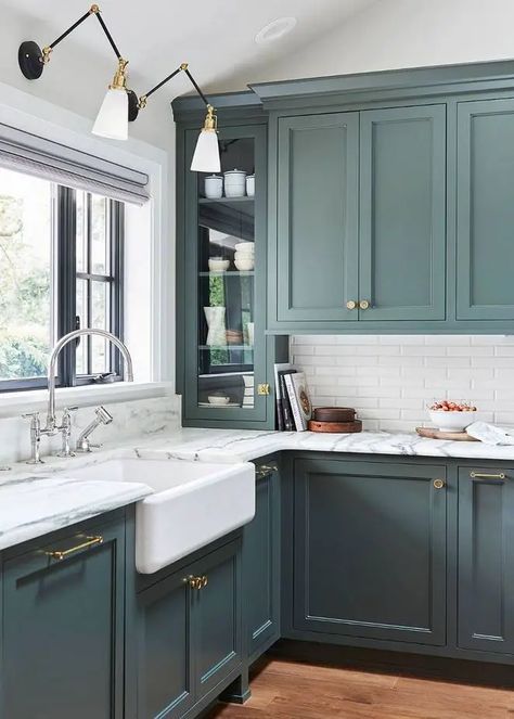 Are you ready to transform your kitchen into a space that exudes timeless elegance and charm? Imagine stepping into your kitchen in 2023؛ where every glance Kitchen Color Trends, Cabinet Trends, Interior Simple, Interior Boho, Cabinet Paint, Kitchen Diy Makeover, Blue Kitchen Cabinets, Green Kitchen Cabinets, Farmhouse Kitchen Cabinets