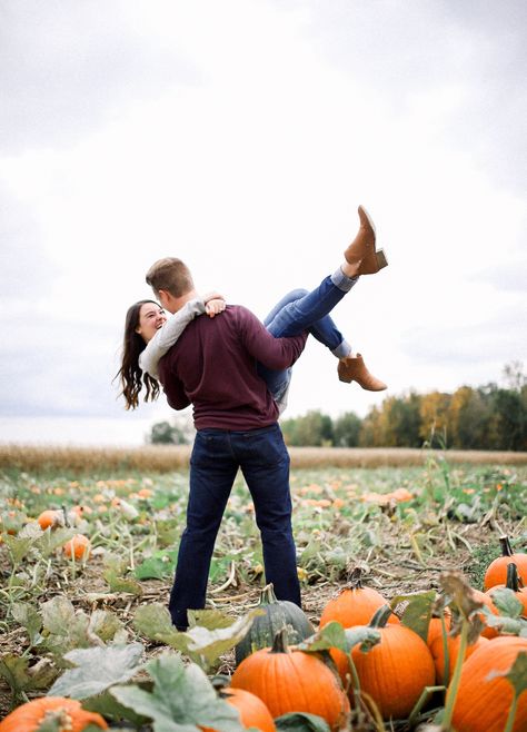 Fall Couple Pumpkin Patch Pictures, Pumpkin Patch Engagement Photos, Fall Engagement Pictures Pumpkin Patch, Cute Couple Pics At Pumpkin Patch, Pumpkin Patch Photoshoot Couples, Pumpkin Patch Couple Photos, Cute Couple Poses Pumpkin Patch, Cute Fall Couple Pictures Pumpkin Patch, Fall Couples Pumpkin Patch