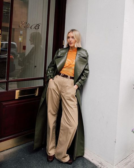 Polly Sayer | Khaki and orange is a combo I’d never thought I’d be so into but here we are! In other news, April marks the countdown of my last month… | Instagram Polly Sayer, Paid Partnership, Living In London, Next Chapter, Last Month, My Last, London, Orange, Leather